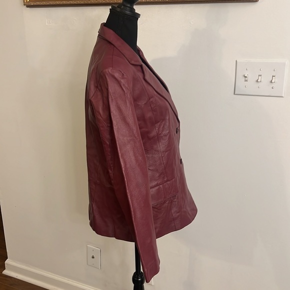Chadwick’s Red 100% Genuine Leather Plus Size Jacket, Sz. 14P. - Picture 5 of 15